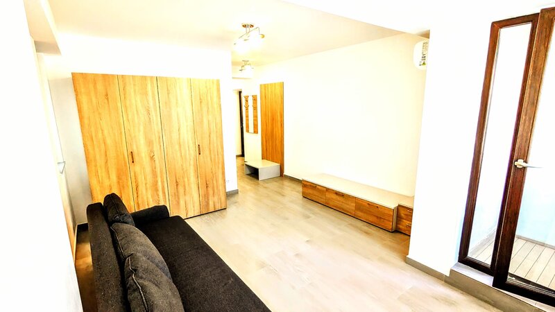 Mihai Bravu Metrou 1 min., garsoniera 47 mp, ANAF